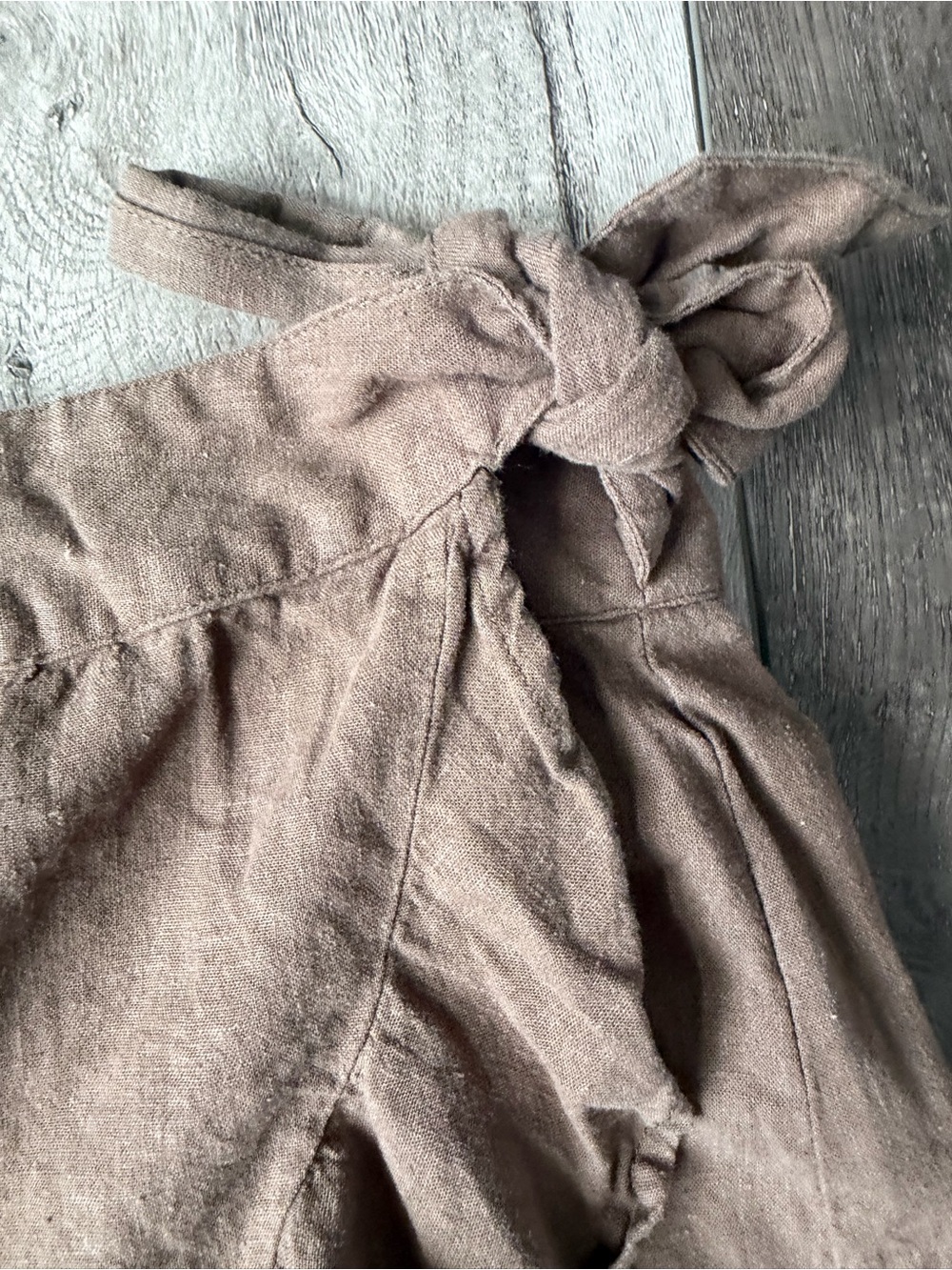 Free People- Tan Wrap Ruffle Linen Skirt- Summer Concert Ready! - Picture 2 of 9